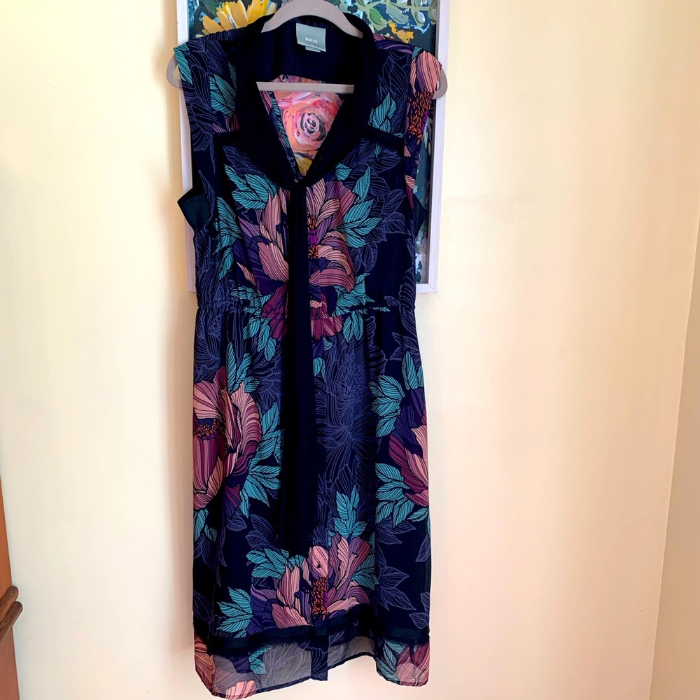 Anthropologie Floral tie Neck MIDI Dress, Large